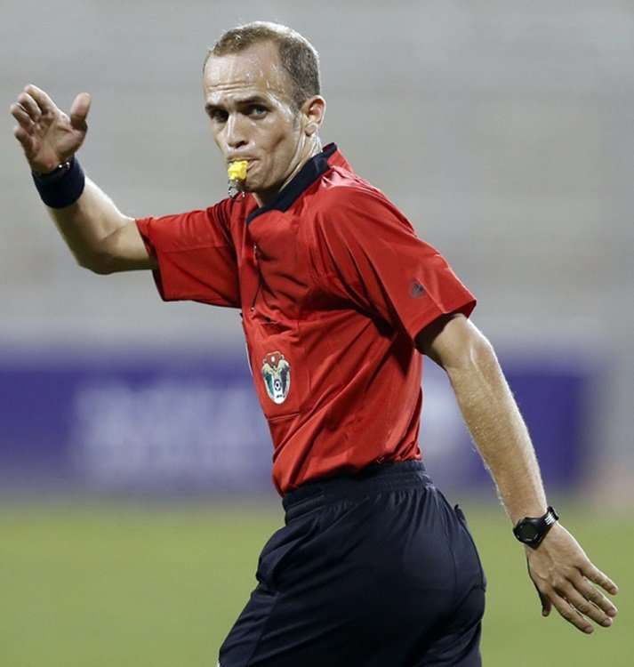 الحكم الدولي الأردني أدهم مخادمة