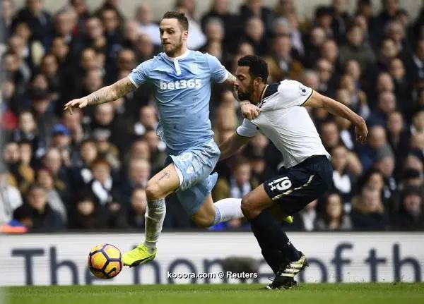 ?i=reuters%2f2017-02-26%2f2017-02-26t145437z_131122477_mt1aci14758123_rtrmadp_3_soccer-england-tot-stk_reuters