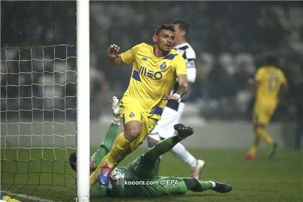 ?i=epa%2fsoccer%2f2017-02%2f2017-02-26%2f2017-02-26-05817081_epa