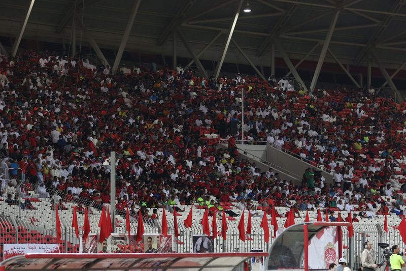 صورة أرشيفية لجماهير المحرق