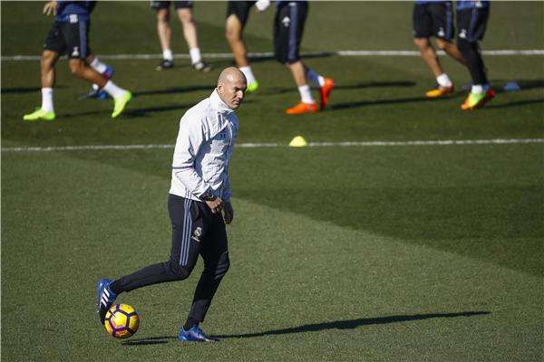 ريال مدريد حافظ على صدارة الليجا بالفوز على فياريال