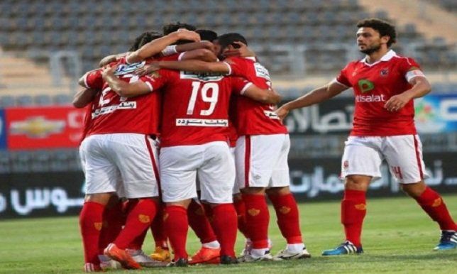 لاعبو الأهلي