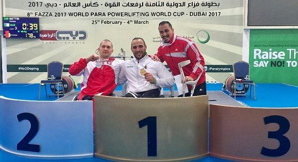 حسين بيطار يتوج بالميدالية الذهبية في منافسات رفع الأثقال