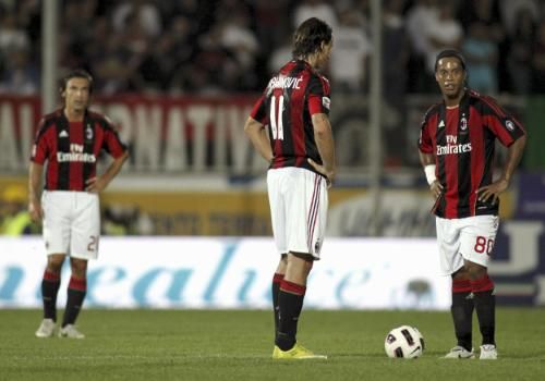 ريال مدريد فضل ضم بيكهام على حساب رونالدينيو