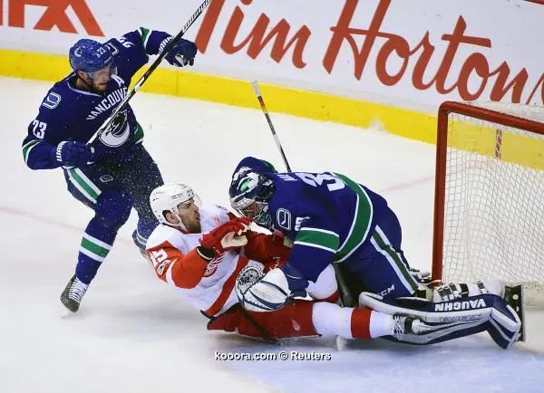 ?i=reuters%2f2017-03-01%2f2017-03-01t061126z_590260321_nocid_rtrmadp_3_nhl-detroit-red-wings-at-vancouver-canucks_reuters