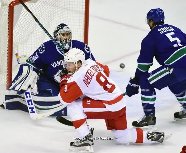 ?i=reuters%2f2017-03-01%2f2017-03-01t061214z_775771719_nocid_rtrmadp_3_nhl-detroit-red-wings-at-vancouver-canucks_reuters