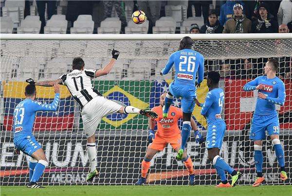 جانب من اللقاء المثير للجدل