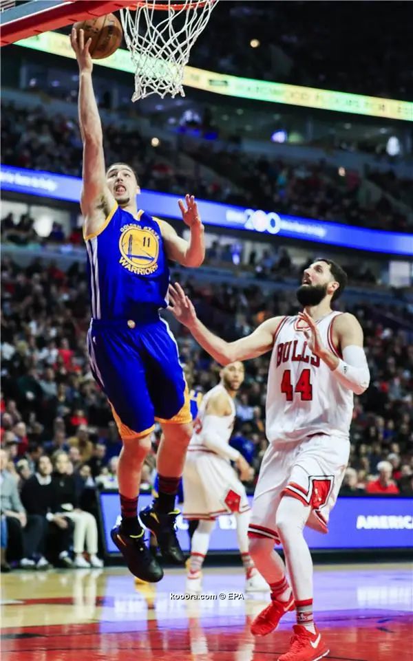 ?i=epa%2fbasketball%2f2017-03%2f2017-03-03-05826011_epa