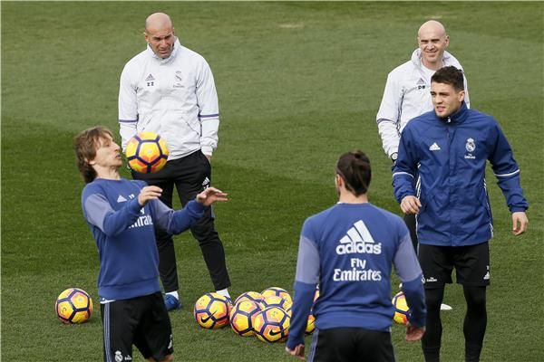 زيدان في مران ريال مدريد