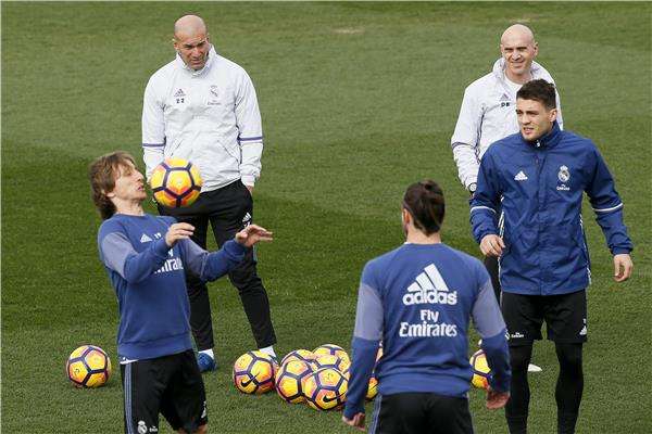 زيدان في مران ريال مدريد