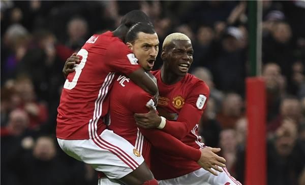 مدرب بورنموث يخشى قوة السلطان