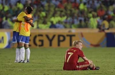 فرحة برازيلية بالتأهل لنصف النهائي وخيبة المانية