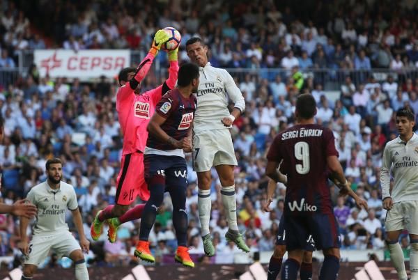 2016-10-02t161450z_1127984766_s1beuerlfeaa_rtrmadp_3_soccer-spain_reuters