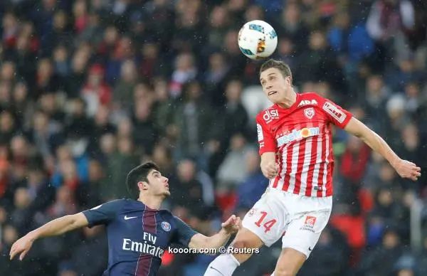 ?i=reuters%2f2017-03-04%2f2017-03-04t181933z_1637115989_rc1183abc0c0_rtrmadp_3_soccer-france-psg-ncy_reuters