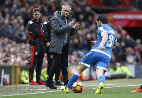 2017-03-04t130010z_131634010_mt1aci14760140_rtrmadp_3_soccer-england-mun-bou_reuters