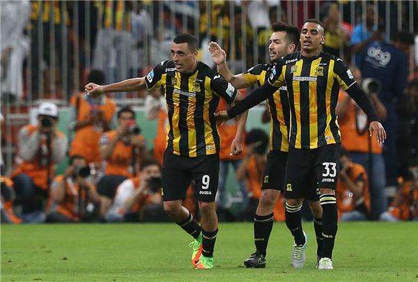لاعبو اتحاد جدة يسعون للتعويض أمام النصر