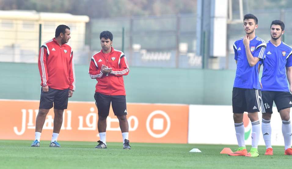 جانب من تدريبات منتخب الشباب الإماراتي