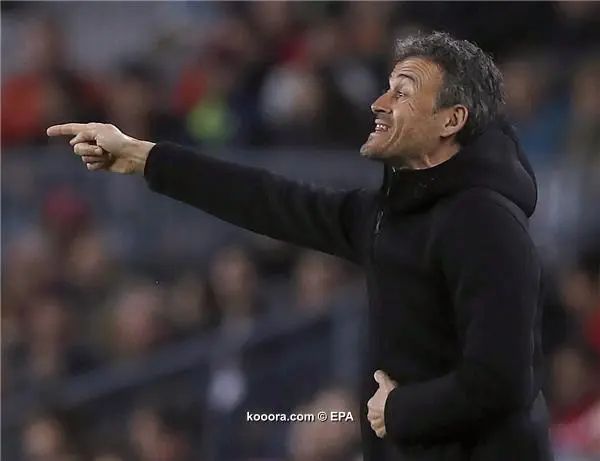 ?i=epa%2fsoccer%2f2017-03%2f2017-03-04%2f2017-03-04-05830179_epa