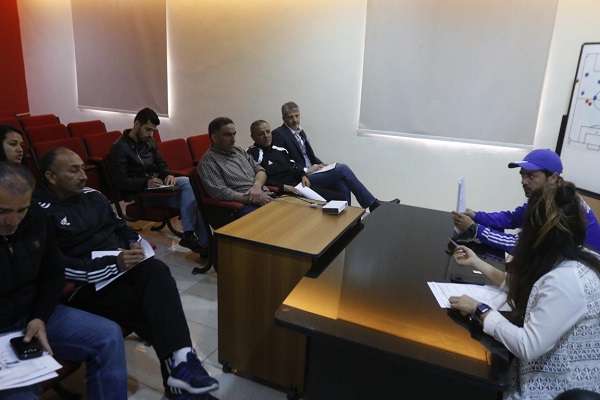 جانب من الاجتماع 