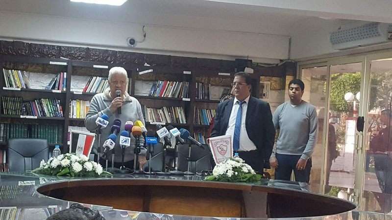 مرتضى منصور خلال الجلسة