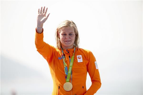 شارون فان رويندال