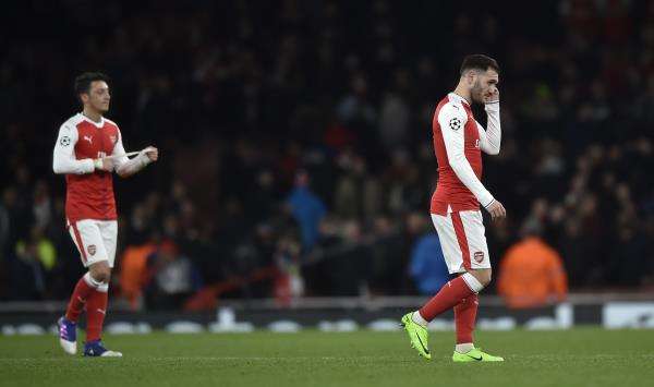 انخفاض معنويات لاعبي أرسنال بعد هزيمة بايرن المذلة