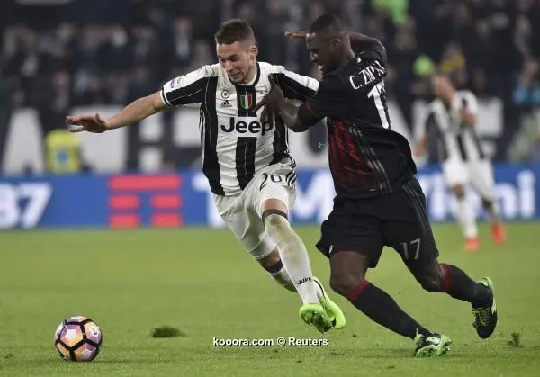 ?i=reuters%2f2017-03-10%2f2017-03-10t210135z_1498541292_lr1ed3a1mecfd_rtrmadp_3_soccer-italy-juv-mil_reuters