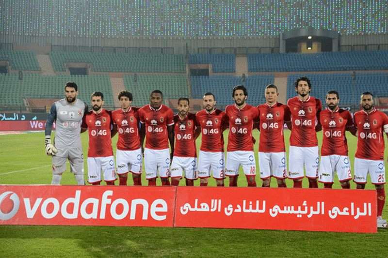 لاعبو الأهلي