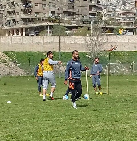 من تدريبات فريق الوحدة السوري