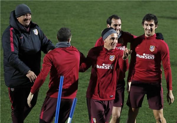 ستيفان سافيتش مع زملائه في التدريبات