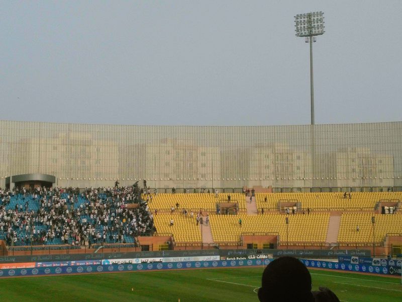 مدرجات ملعب السلام