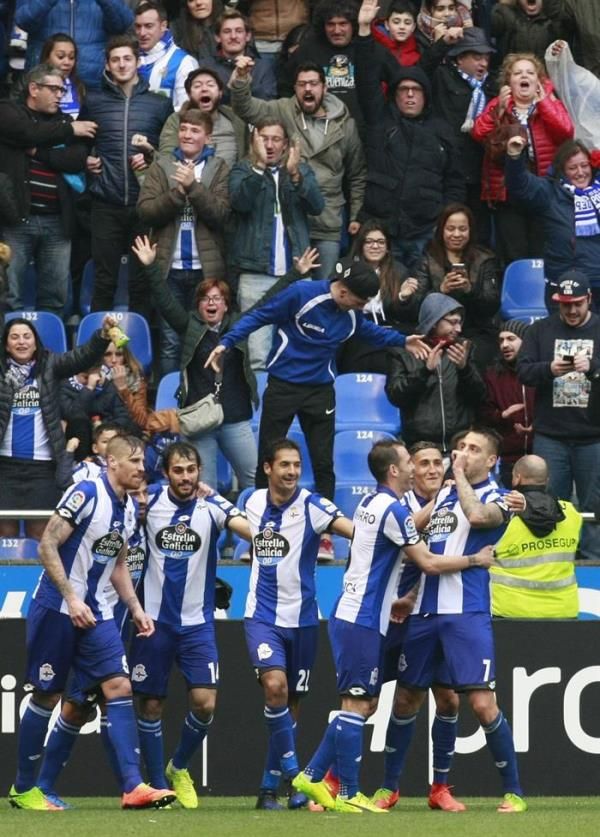 ديبورتيفو لاكرونيا يخمد انتفاضة برشلونة