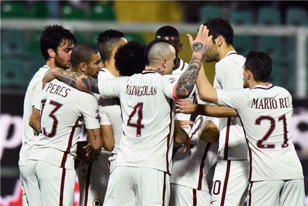 فرحة لاعبي روما