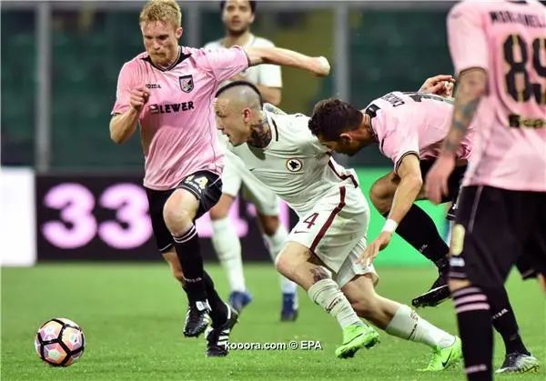?i=epa%2fsoccer%2f2017-03%2f2017-03-12%2f2017-03-12-05844990_epa