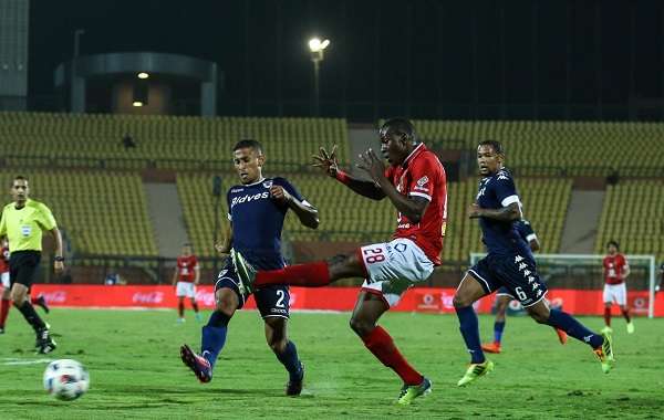 من لقاء الأهلي و بيديفيست