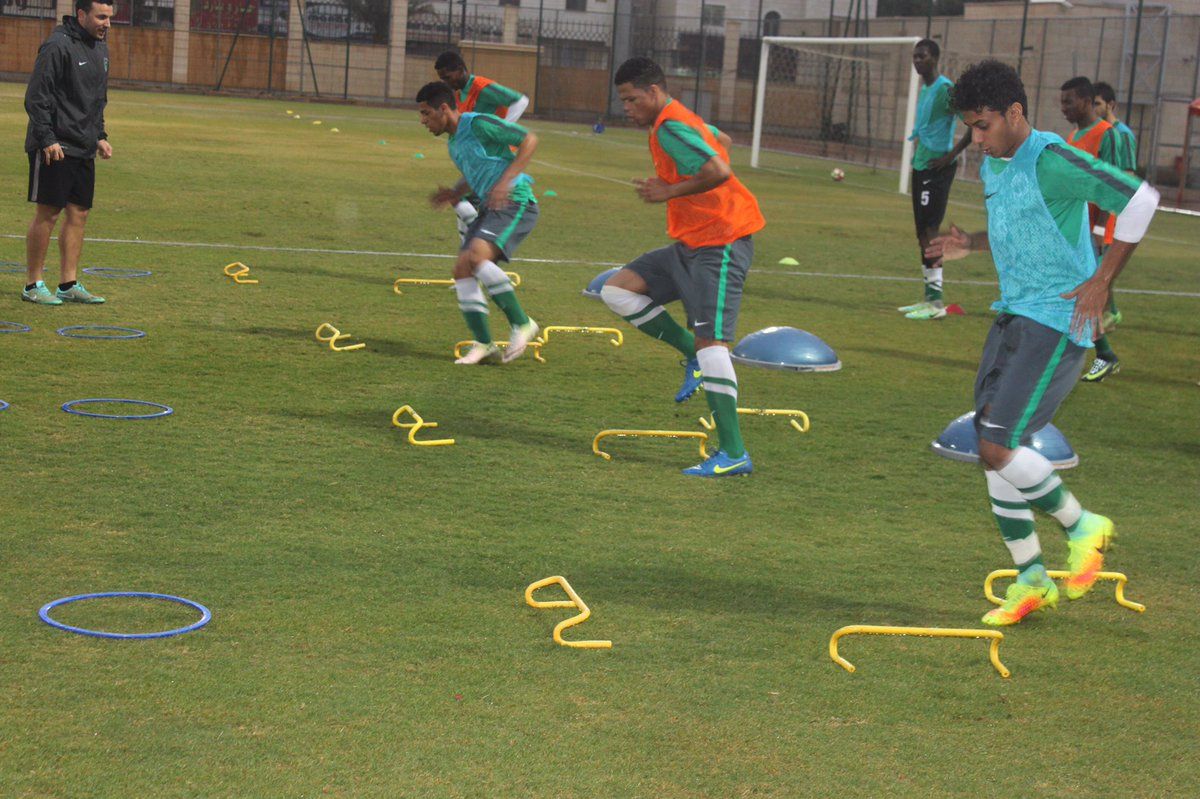 جانب من تدريبات سابقة لمنتخب السعودية للشباب