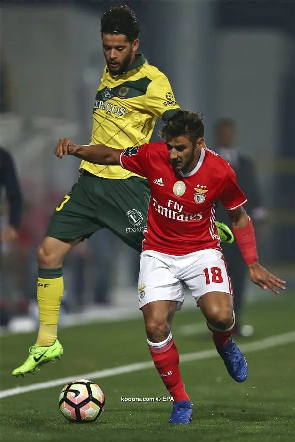 ?i=epa%2fsoccer%2f2017-03%2f2017-03-18%2f2017-03-18-05857145_epa