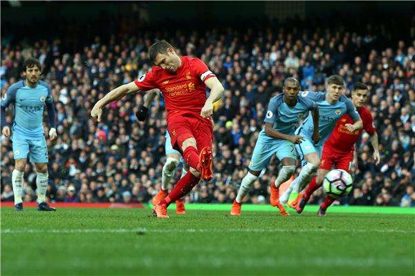 لحظة تسجيل ميلنر للهدف