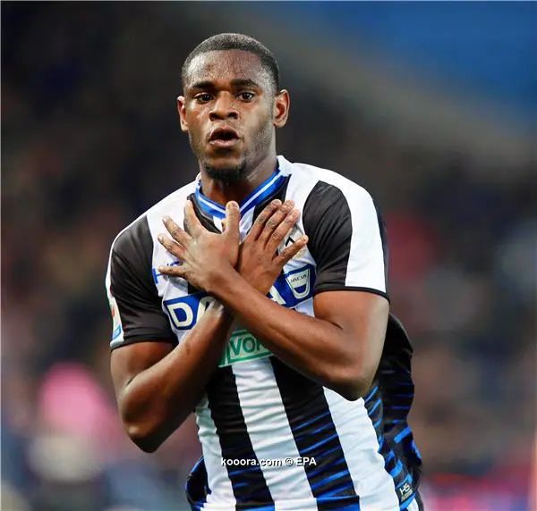 ?i=epa%2fsoccer%2f2017-03%2f2017-03-19%2f2017-03-19-05858562_epa