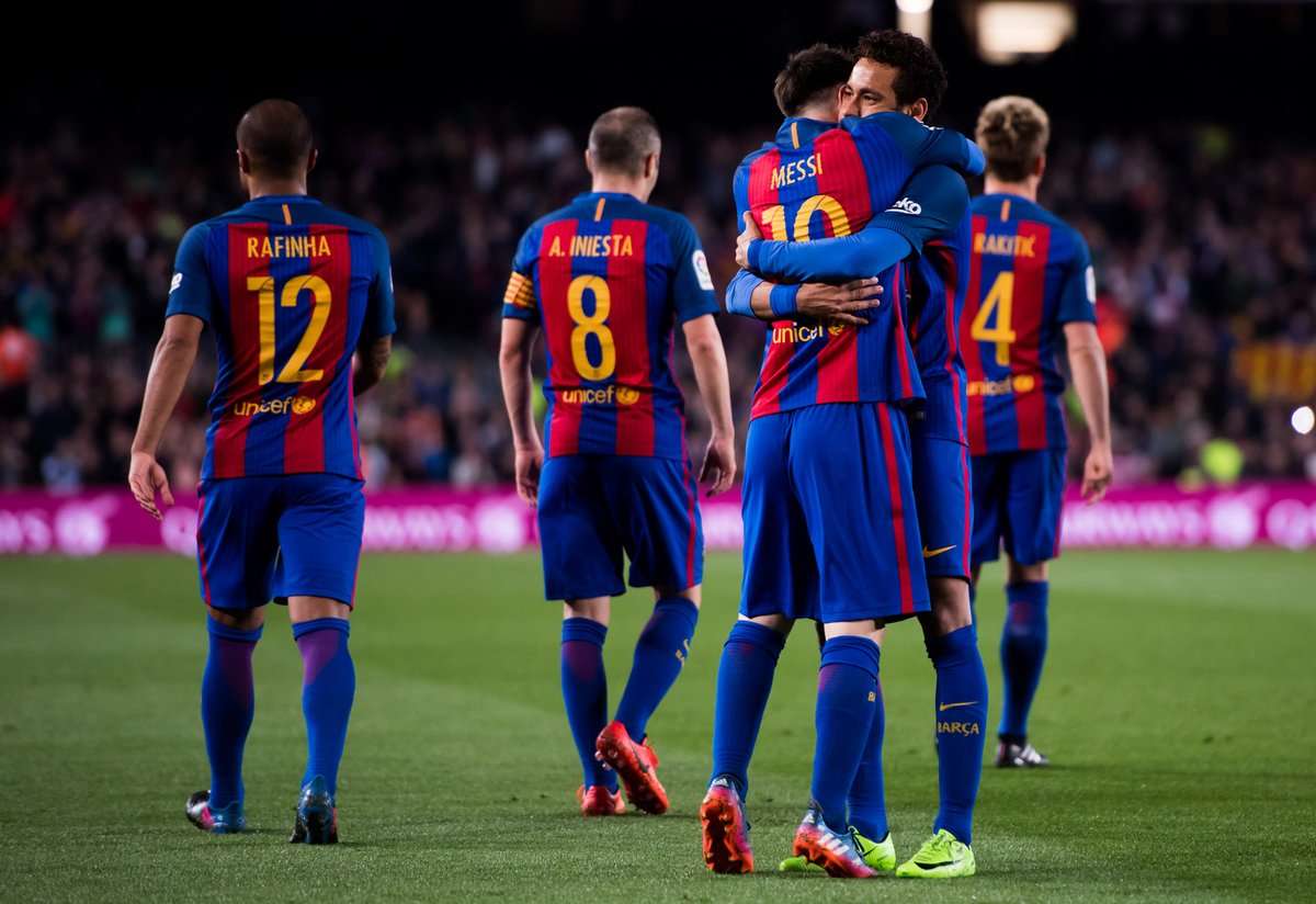 برشلونة يتخطى عقبة فالنسيا برباعية مقابل هدفين