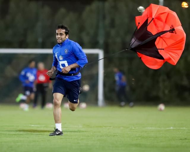 جانب من تدريبات الهلال 