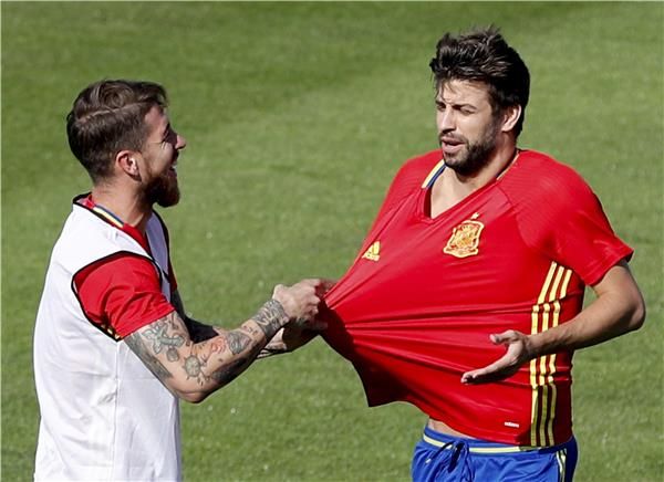 بيكيه وراموس