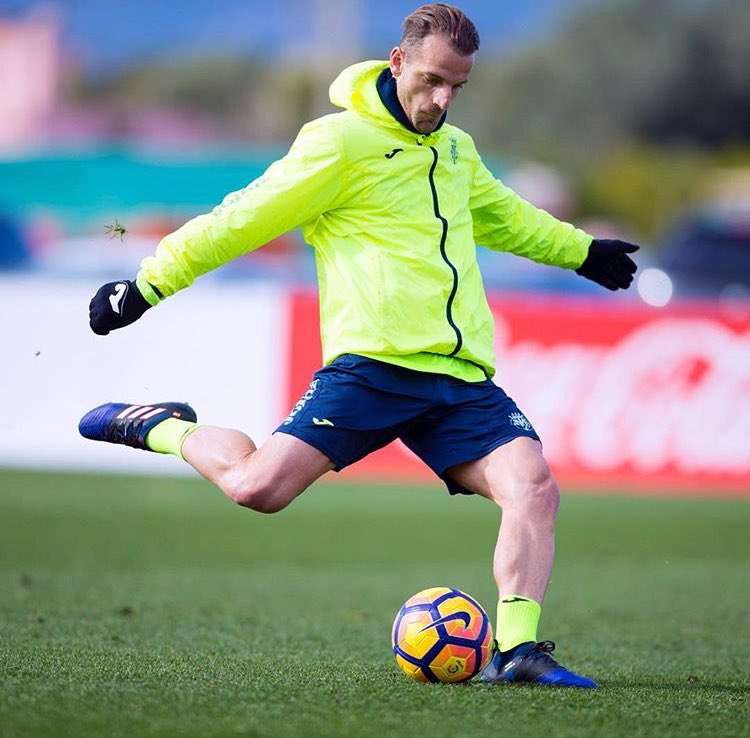 روبرتو سولدادو	