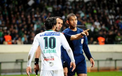 أزمة التحكيم تتزايد في الدوري المغربي