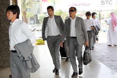 وصول لاعبي ناغويا إلى جدة