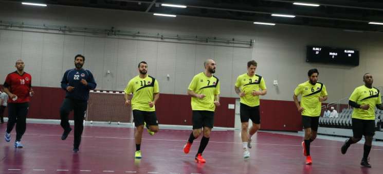 جانب من تدريبات فريق الريان