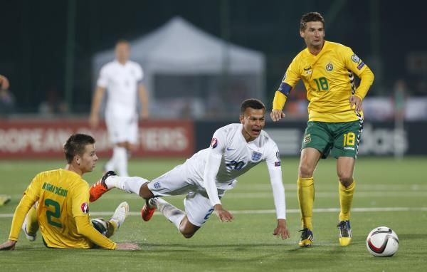 جانب من لقاء سابق بين إنجلترا وليتوانيا