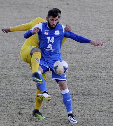 البرازيلي كايرو دي اندرادي