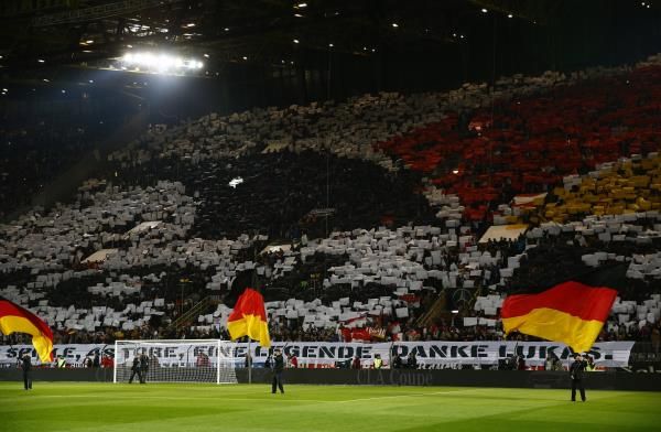 2017-03-22t200846z_133214926_mt1aci14769270_rtrmadp_3_soccer-friendly-ger-eng_reuters