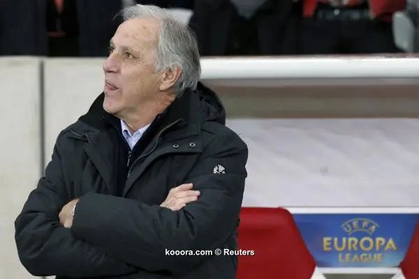 ?i=reuters%2f2014-12-11%2f2014-12-11t220126z_1390508854_gm1eacc0gld01_rtrmadp_3_soccer-europa_reuters